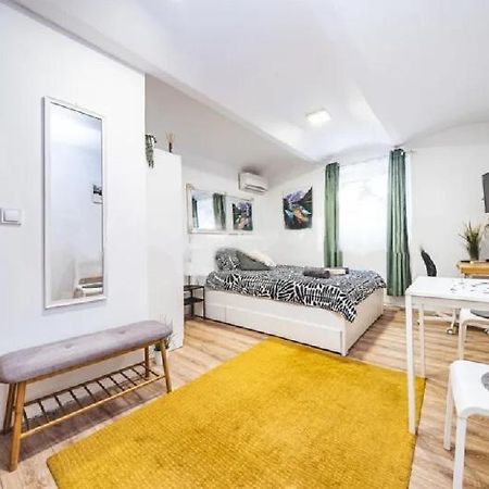 Park Spot Zagreb Apartment Bagian luar foto